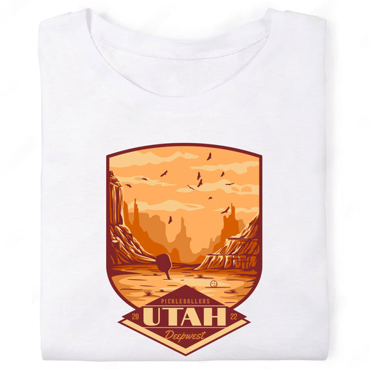 Deepwest Utah Pickleballers Paddle Pickleball Plateau Landscape Vultures T-Shirt